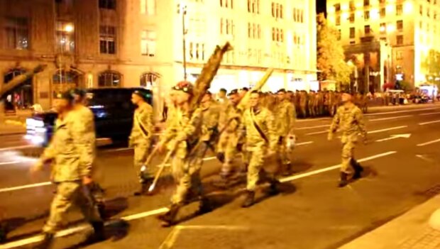 Кремль горит. Украинские военные передали мощный «привет» Путину на репетиции парада