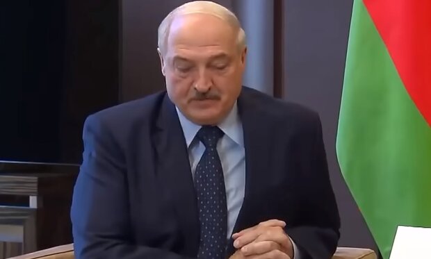 Оце його понесло: Лукашенко вже розповів, як поставив на місце весь світ, отримавши "подарунок" від Путіна