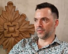 "Ставлюся скептично": Арестович прокоментував можливі масовані удари