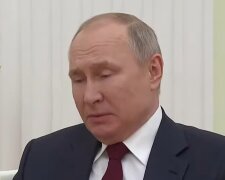 Окружение Путина уже в панике, его стараются угомонить, - Bloomberg