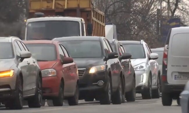 Украинским водителям значительно повысили штрафы: озвучены суммы