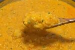 с печеными овощами и гребешками, кадр из видео