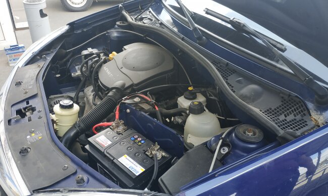 Машина больше не заведется: 10 признаков того, что скоро придется покупать новый аккумулятор