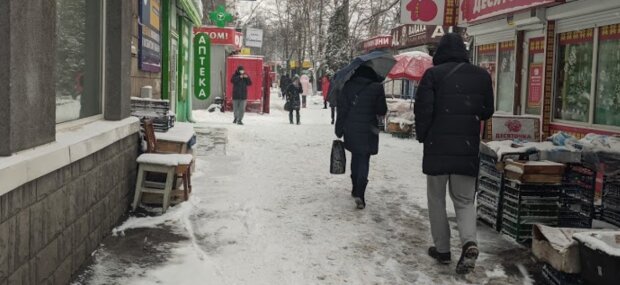 Локдаун до конца зимы: Степанов рассказал, какие запреты продлят