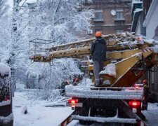 Відключення світла у Києві можуть бути ще довше. Що потрібно знати