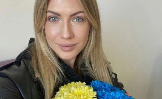 В українському віночку: Леся Нікітюк захопила шанувальників новим національним чином