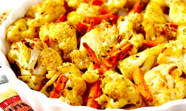 Рецепт аппетитной цветной капусты, которая запекается в маринаде. Фото: YouTube