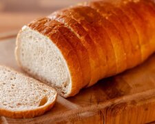 Небезпека, про яку ви не здогадувалися: чому не рекомендується купувати нарізний хліб у магазині