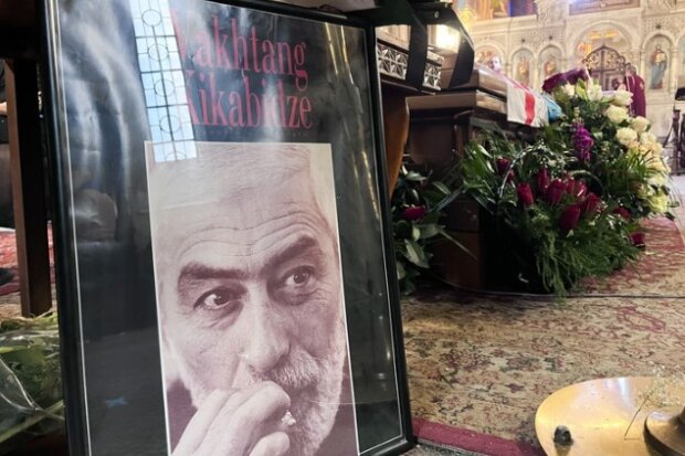 Похороны Вахтанга Кикабидзе: как прощались с величайшим Бубой, который так любил Украину