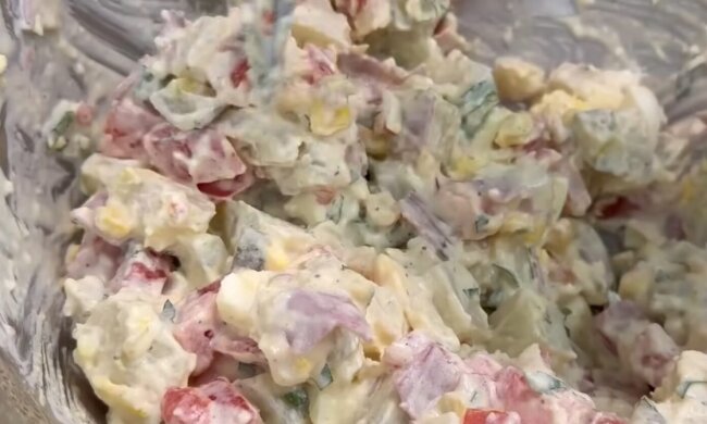 Картопляний салат, кадр з відео