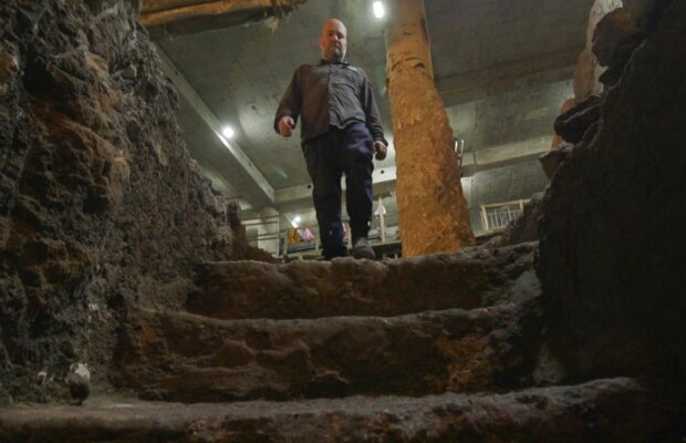 Під Стіною Плачу виявили ритуальну купіль з попелом, кадр з відео