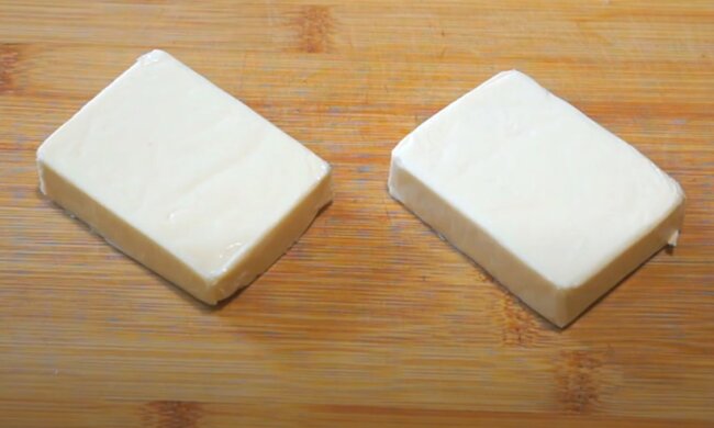 Плавлені сирки, кадр з відео