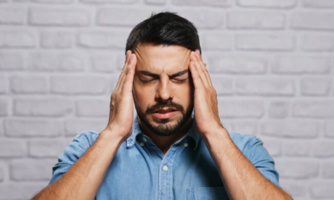 У скронях молотком застукає. Українців готують до потужних магнітних бур у вересні. Дати