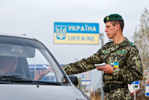 Если есть двое детей: каким украинским мужчинам хотят разрешить выезд за границу