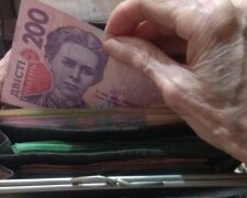 Минимальные зарплаты и пенсии, коэффициент стажа: пенсионная реформа в Украине, что изменилось за три года