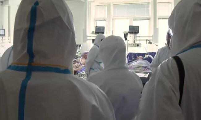 Їй співав сам Кобзон: відому радянську співачку терміново госпіталізували в реанімацію. Фанати моляться про порятунок