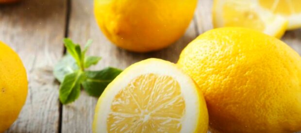 Медики рассказали, почему полезно держать в спальной комнате лимон: решит сразу ряд проблем