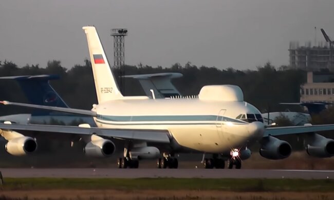 Самолет "судного дня" Путина внезапно подняли в небо. Видео