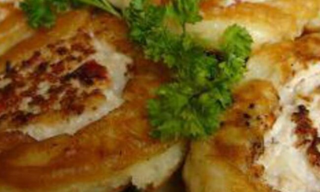 Такие раньше продавали на каждой остановке: рецепт сочных "ленивых" беляшей