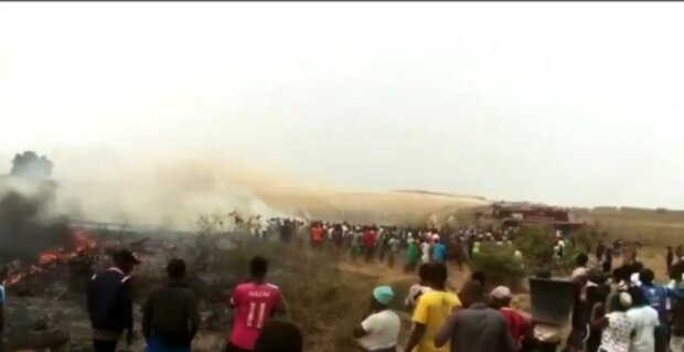 Падіння літака в Нігерії. Фото: скріншот Youtube-відео
