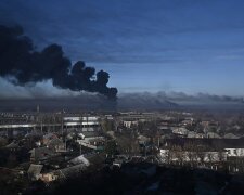 Киев атакуют: в спальном районе столицы идут бои