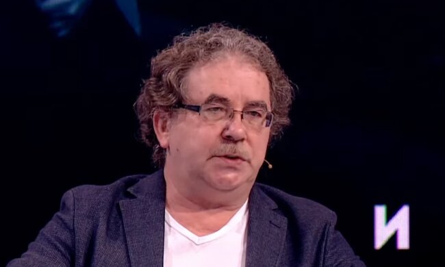 Чемерис: "Президенту сделают последнее предупреждение: или ты за месяц завершаешь дела на посту президента и уходишь в отставку"