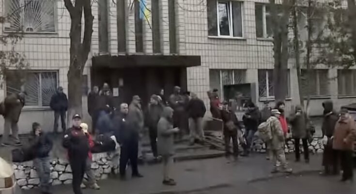 повістки, скрін з YouTube