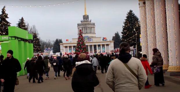Вихідні у грудні 2021: скільки днів відпочиватимуть українці перед Новим роком