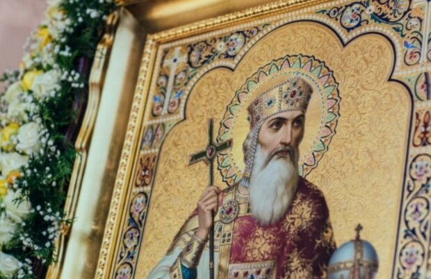 Митрополит Антоній розповів про святині, які прибудуть до Києва