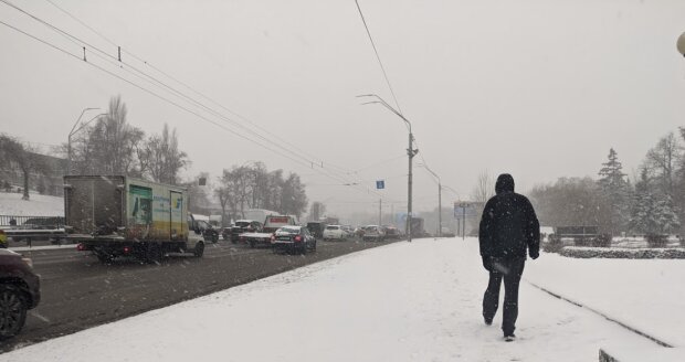 Как заметет, как закрутит: в Украину идут снега и похолодание. Названы даты