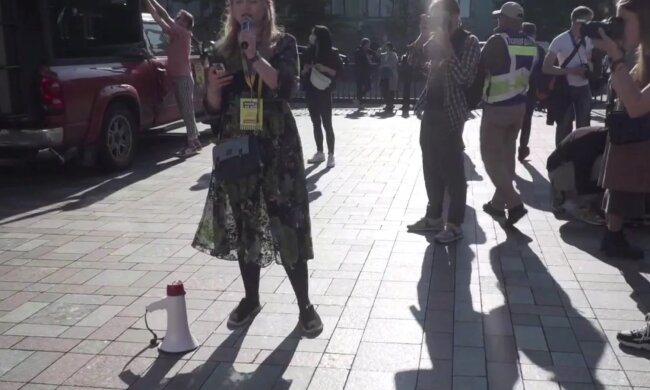 Київ трясе від протестів. Під Офісом Президента відбувається щось неймовірне