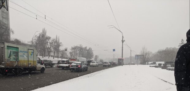 Вот наделает бед: на Украину движется непогода. Объявлено штормовое предупреждение