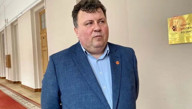 Володимир Бугров