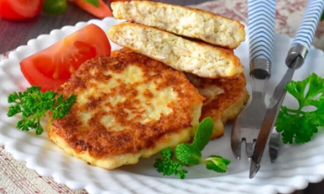 Вы будете в восторге: рецепт нежных блинчиков из куриного фарша. Готовятся очень быстро
