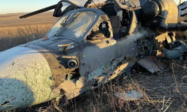 Россияне похвастались перед ВСУ, сбив свой же современный вертолет. Фото