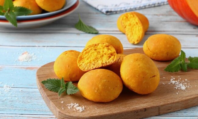 Магазинных сладостей больше не захочется: как приготовить хрустящее тыквенное печенье