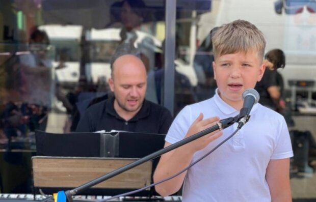 9-летний мальчик собрал 2.5 миллиона для ВСУ