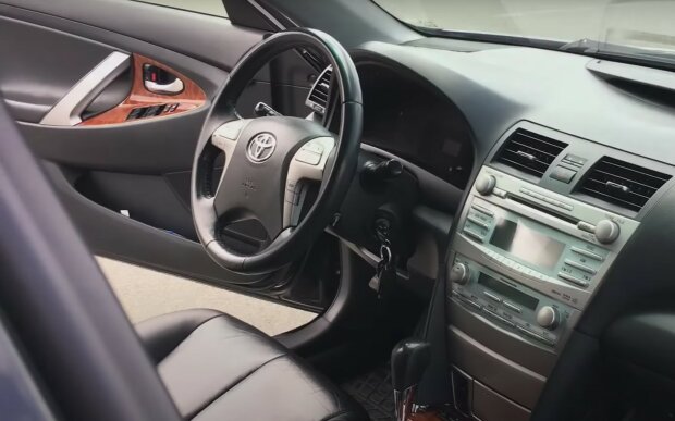 Toyota Camry 40. Фото: скріншот YouTube-відео