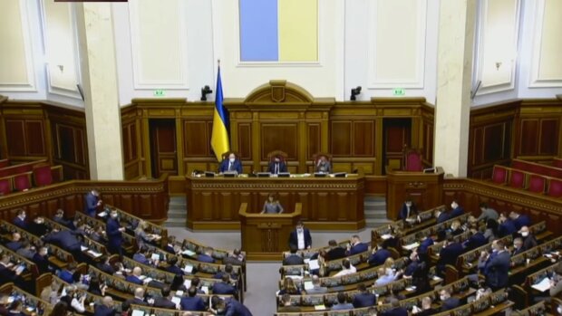 Досрочные выборы в Верховную Раду: украинцам рассказали о тайном плане властей