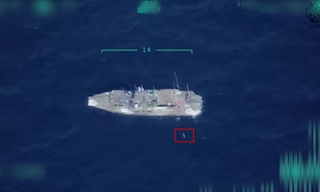 Байрактар отправляет на дно: ВСУ уничтожили еще два российских судна