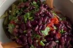 Салат со свеклой без варки овощей: быстро, ярко и невероятно вкусно, рецепт