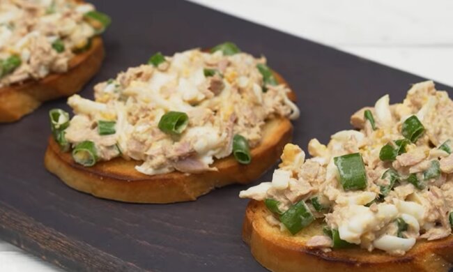 Це смак вас точно здивує: рецепт швидких закусочних бутербродів по-шведськи