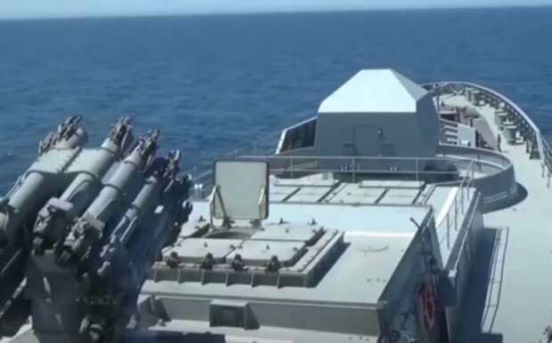 Россия готовится к удару: в море вышли корабли с ракетами "Калибр"