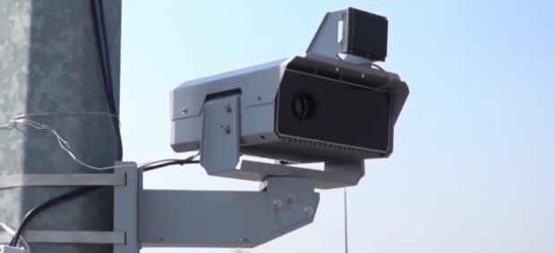 Автофиксация нарушений ПДД. В двух областях Украины заработали дорожные камеры