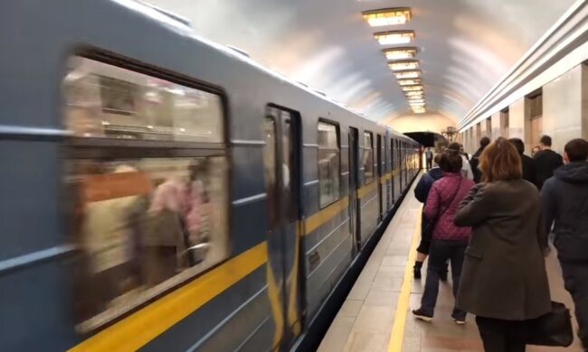 Метро закриватимуть: українців попередили про карантин у підземці
