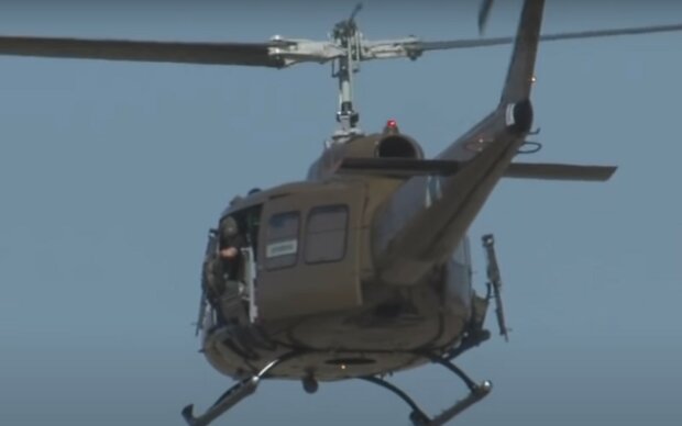 Вертолет UH-1 Iroquois. Фото: скриншот Youtube-видео