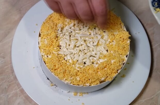 Салат "Улюбленець", кадр з відео