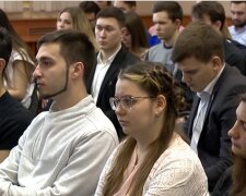Украинским студентам сообщили о задержке стипендий