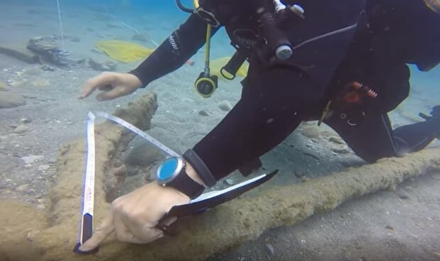 Підводні археологи. Фото: YouTube