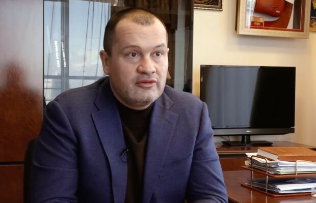 Артур Палатный раскритиковал госорганы за ТВ-бойкот боя Усик-Джошуа